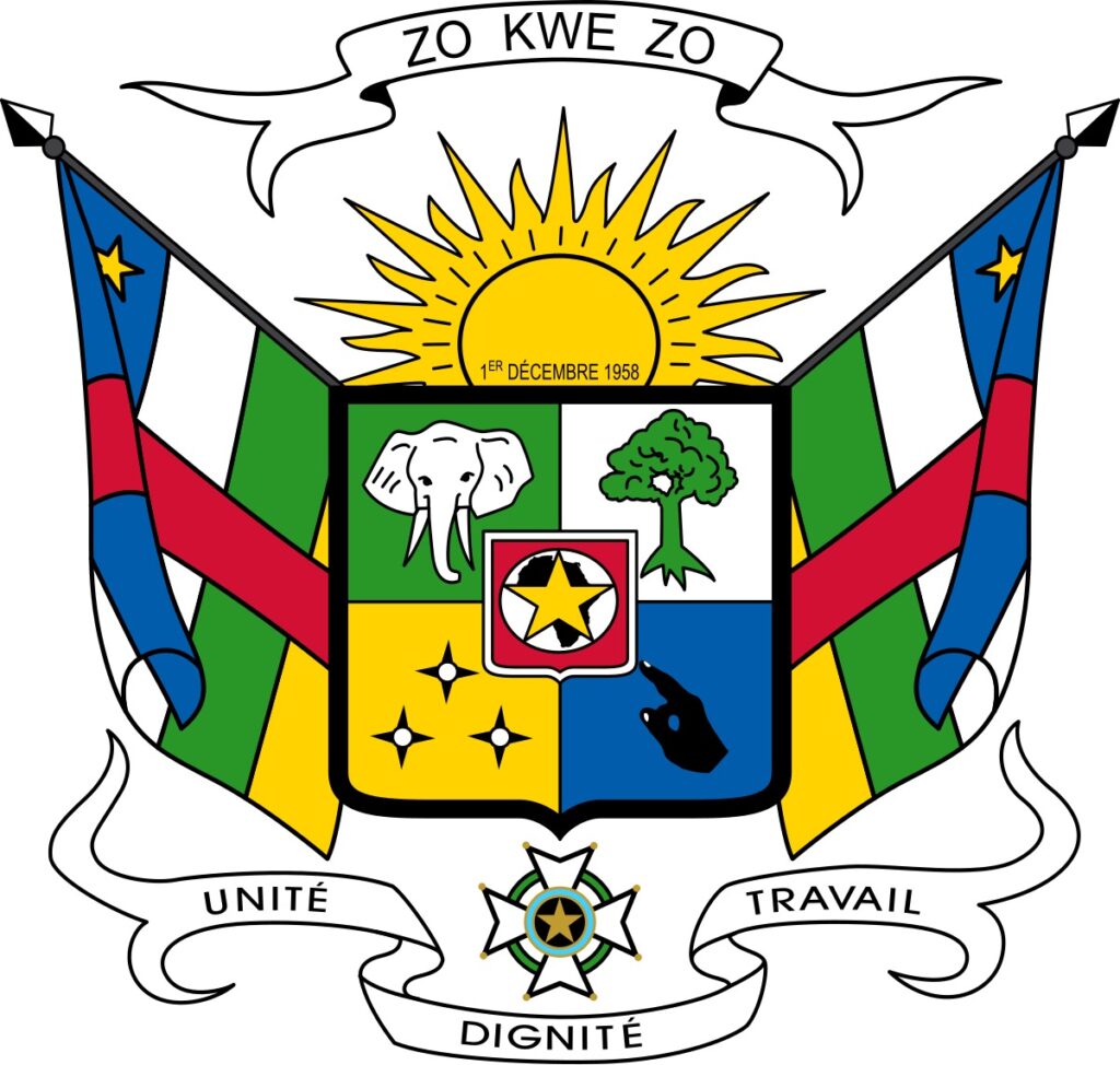 Armoirie de la République Centrafricaine. Un éléphant, un arbre, trois étoiles et une main. Au mileu l'afrique avec une étoile dessus.
Le mantra : Unité - Dignité - Travail
ZO KWE ZO ! 